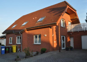 Gäste-und Ferienwohnung Magdeburg Alt-Olvenstedt, zwei Schlafzimmer, Treppenlift, ruhige Lage, Nähe Klinikum und Abfahrten A 2 und A 14